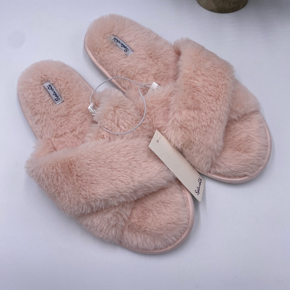 Slender Pink faux fur slip‎ on slippers Med large